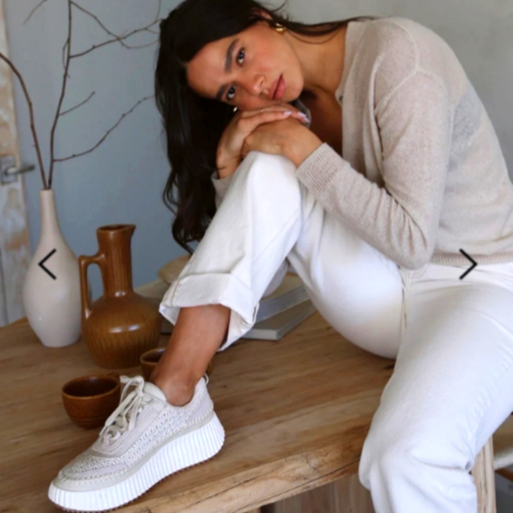 Dolce Vita Dolen platform sneaker in sandstone knit size 10